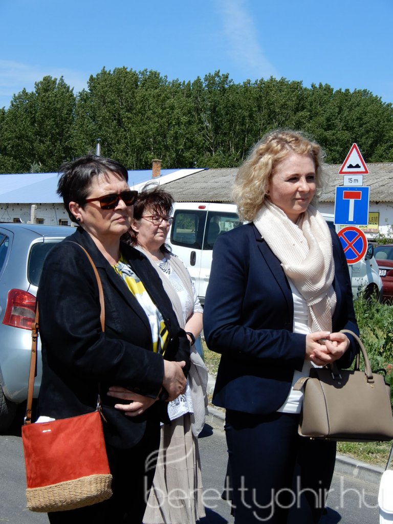 Északi iparterület átadása 04